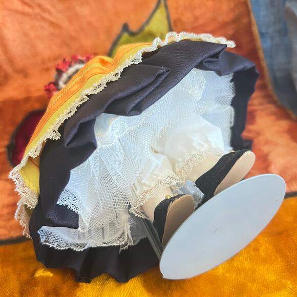 Vintage 80s Madame Alexander Greece Doll 565 with Stand 8 Inch Greek - Picture 7 of 10